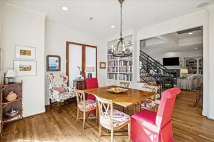 2025 Park St, Houston, TX 77019 - Photo 9