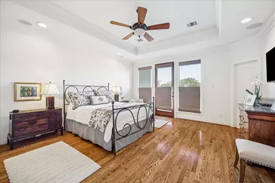 2025 Park Street, Houston, TX 77019 - Photo 15