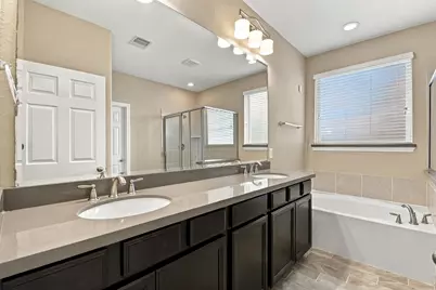 11022 Sarah Bluff Lane, Cypress, TX 77433 - Photo 27