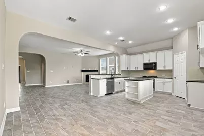 11022 Sarah Bluff Lane, Cypress, TX 77433 - Photo 15