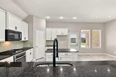 11022 Sarah Bluff Lane, Cypress, TX 77433 - Photo 19