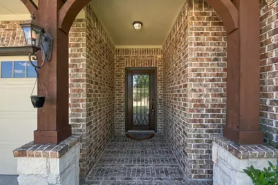 11022 Sarah Bluff Lane, Cypress, TX 77433 - Photo 5