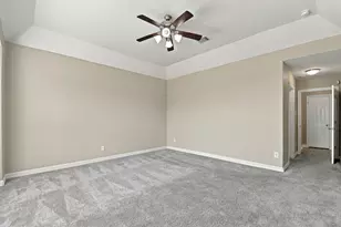11022 Sarah Bluff Ln, Cypress, TX 77433 - Photo 25