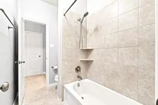 15715 Windsor Bluff Dr, Cypress, TX 77429 - Photo 37