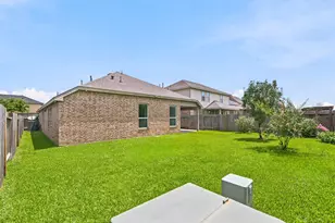15715 Windsor Bluff Dr, Cypress, TX 77429 - Photo 45