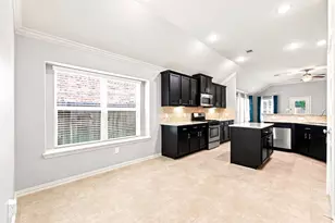 15715 Windsor Bluff Dr, Cypress, TX 77429 - Photo 15