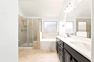 15715 Windsor Bluff Dr, Cypress, TX 77429 - Photo 31