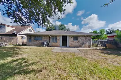 4427 Oakside Drive, Houston, TX 77053 - Photo 15