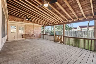 16426 Forest Bend Ave, Friendswood, TX 77546 - Photo 17