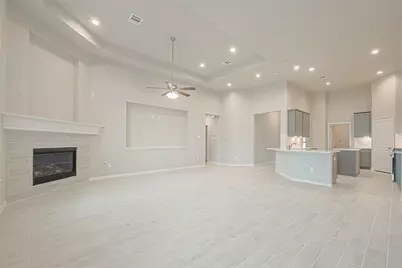 1041 Comal Trail, Dayton, TX 77535 - Photo 9