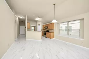 8602 Gander Bayshore Ln, Houston, TX 77040 - Photo 13