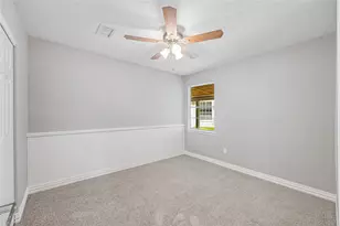 9806 Tanager Ln, Conroe, TX 77385 - Photo 25