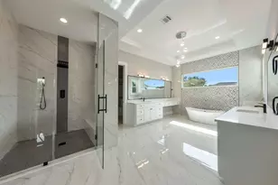 2046 MacArthur St, Houston, TX 77030 - Photo 23
