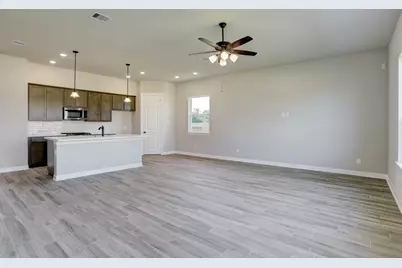 1615 Friendship Trail, Seabrook, TX 77586 - Photo 7