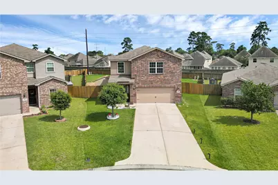10946 Spring Brook Pass Drive, Humble, TX 77396 - Photo 3