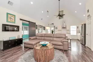 4130 Kent Dr, Galveston, TX 77554 - Photo 7