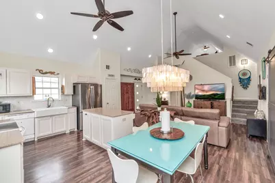 4130 Kent Drive, Galveston, TX 77554 - Photo 11
