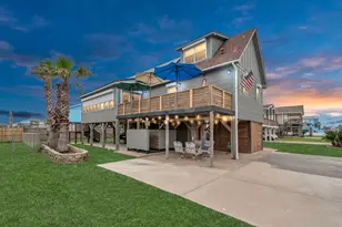 4130 Kent Dr, Galveston, TX 77554 - Photo 1