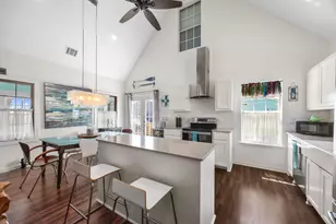 4130 Kent Dr, Galveston, TX 77554 - Photo 9
