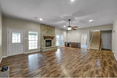 110 Butlers Court, Conroe, TX 77385 - Photo 9