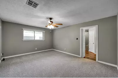 110 Butlers Court, Conroe, TX 77385 - Photo 17