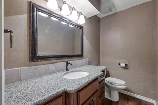 110 Butlers Ct, Conroe, TX 77385 - Photo 21