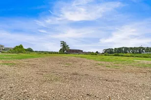 12418 N Lake Houston Pkwy, Houston, TX 77044 - Photo 11