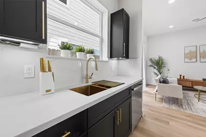 975 Highland Light Lane, Houston, TX 77091 - Photo 15