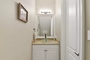 1020 W 22nd St, Houston, TX 77008 - Photo 23