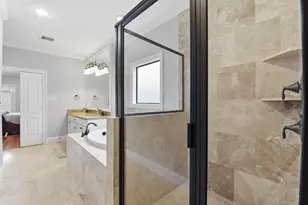 1020 W 22nd St, Houston, TX 77008 - Photo 37