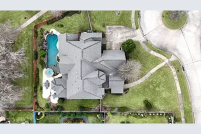 7702 Old Tree Court, Sugar Land, TX 77479 - Photo 49