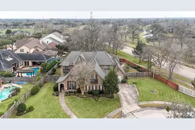 7702 Old Tree Court, Sugar Land, TX 77479 - Photo 7
