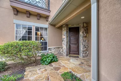 7702 Old Tree Court, Sugar Land, TX 77479 - Photo 13