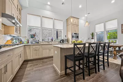 2703 Kinsley Oaks Drive, Houston, TX 77007 - Photo 11