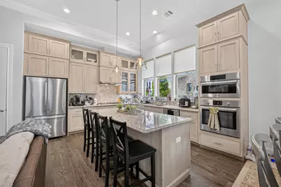 2703 Kinsley Oaks Drive, Houston, TX 77007 - Photo 1