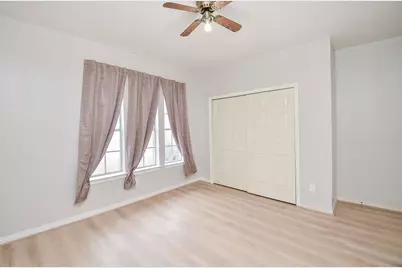 2523 Carriage Lane, Stafford, TX 77477 - Photo 13