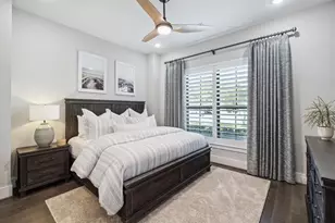 8553 Montridge Dr, Houston, TX 77055 - Photo 21