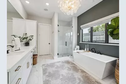 8553 Montridge Drive, Houston, TX 77055 - Photo 19