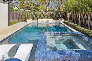 8553 Montridge Dr, Houston, TX 77055 - Photo 35