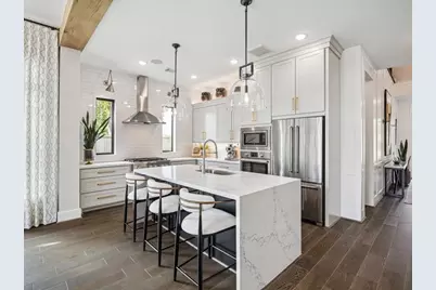 8553 Montridge Drive, Houston, TX 77055 - Photo 7