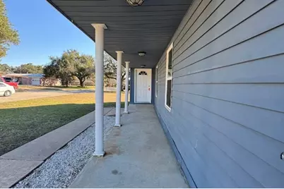 1205 15th St, Hempstead, TX 77445 - Photo 7