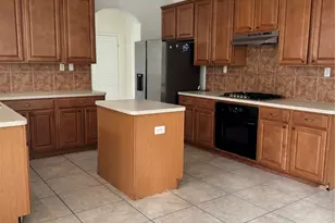 2710 Sienna Springs Dr, Pearland, TX 77584 - Photo 5