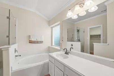 18202 Sorrell Oaks Lane, Richmond, TX 77407 - Photo 17