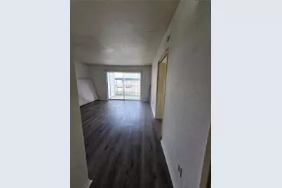 2820 S Bartell Drive #13, Houston, TX 77054 - Photo 3