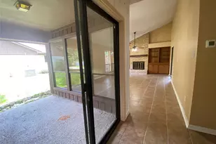 24600 Darkwood Ct, Huntsville, TX 77320 - Photo 15