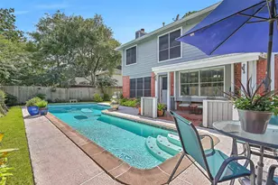 2205 S Mission Cir, Friendswood, TX 77546 - Photo 29