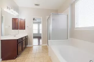 8322 Encinitas Cove Dr, Tomball, TX 77375 - Photo 13