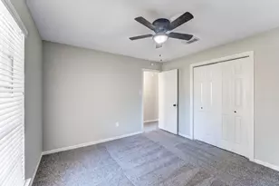 15914 Timber Valley Dr, Houston, TX 77070 - Photo 11