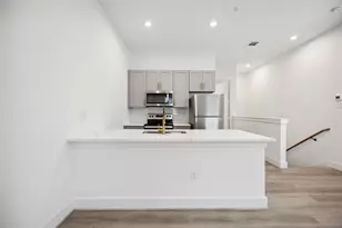 4613 Indie Hts Ln, Houston, TX 77018 - Photo 3