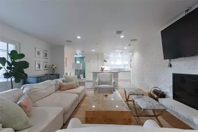 7823 Fairdale Lane, Houston, TX 77063 - Photo 19